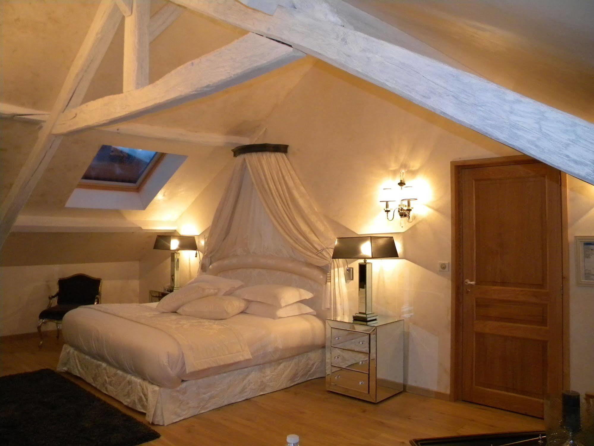 Le Domaine Chateau Du Faucon Donchery Екстер'єр фото